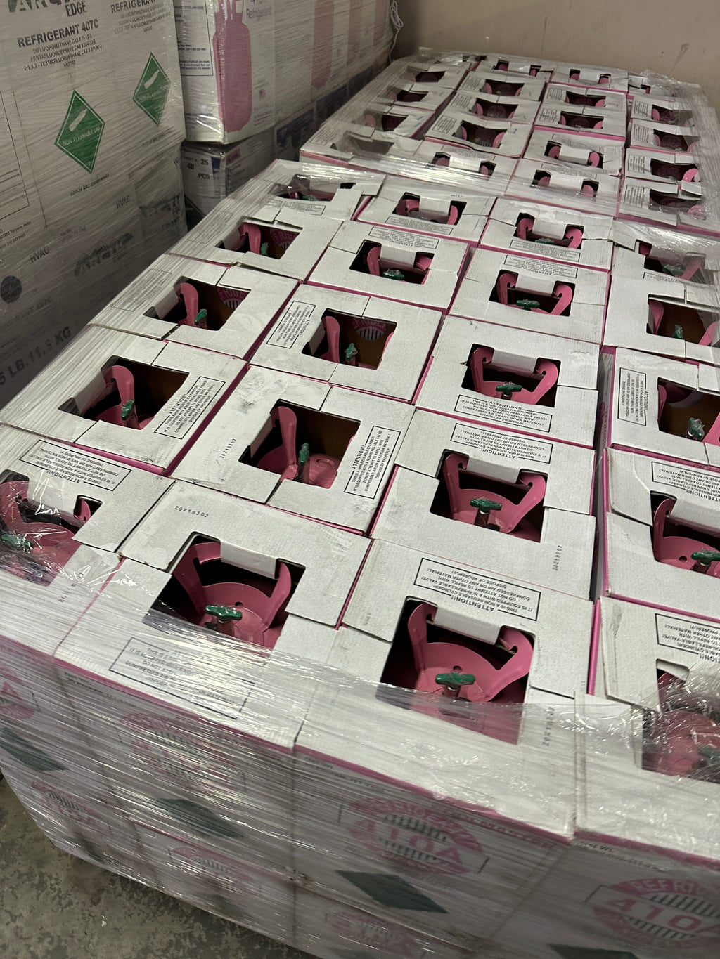 1 Pallet of R410A Refrigerant 40 Jugs x 25lb Cylinders